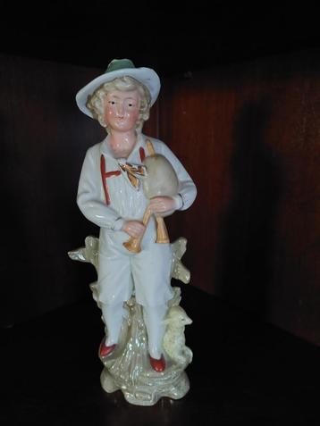 Petit berger en porcelaine, Enlèvement
