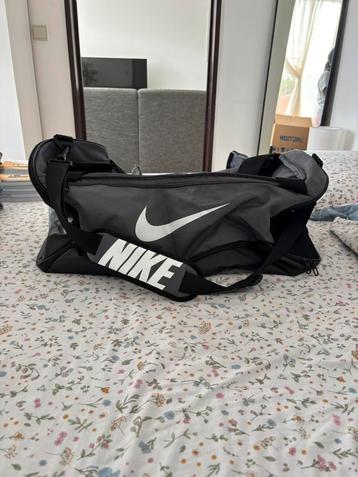 Nike Sporttas beschikbaar voor biedingen