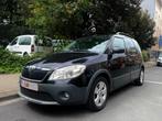 Skoda Roomster edition scout de 2011 PREMIER PROPRIETAIRE, Euro 5, Boîte manuelle, Roomster, Noir