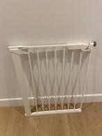 Babydan Traphekje / deurhekje wit 60,50cm tot 66,50cm, Ophalen, Zo goed als nieuw