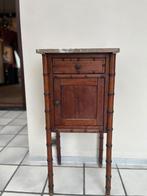 Kast met marmer blad, Enlèvement