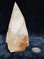Grande calcite jaune « dent de chien » ou « dent de chien », Enlèvement ou Envoi, Minéral