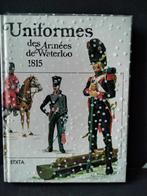 LIVRE UNIFORMRES MILITAIRE, Enlèvement ou Envoi