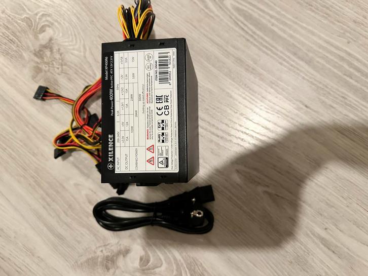 SPLINTERNIEUW: Xilence 400W voeding (XP400) /€25 /Limburg, Computers en Software, Interne voedingen, Zo goed als nieuw, Ophalen