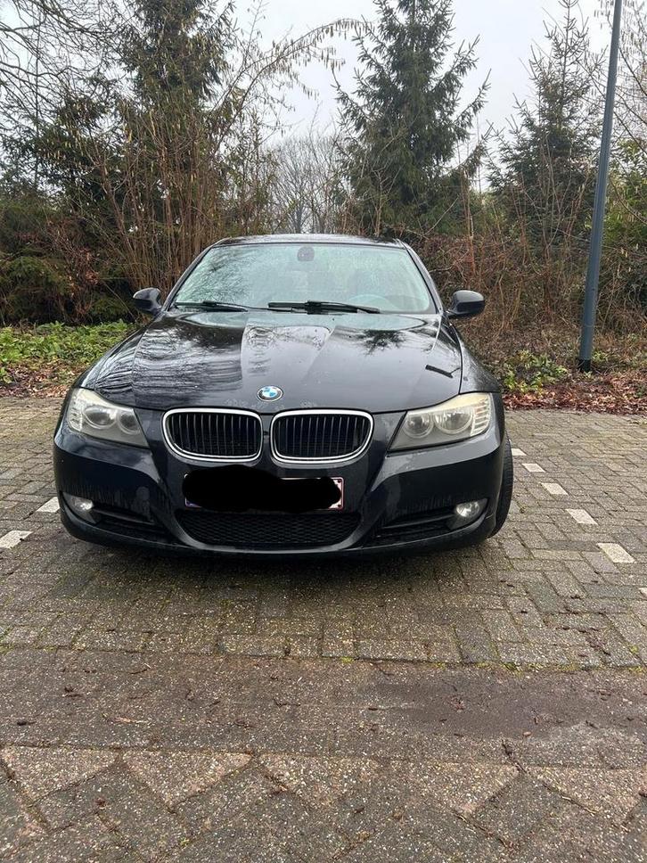 BMW 320d E90 Sedan 2010 –  Motorprobleem, Autos, BMW, Enlèvement