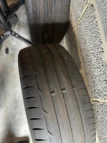 Dunlop 245/45 R19 band beschikbaar voor biedingen