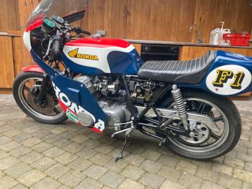 Honda CB750 Seeley 1976, Entreprise