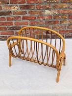 Vintage - Rotan - Krantenrek, Antiek en Kunst, Ophalen of Verzenden
