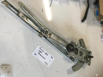 Suzuki alto 2000 5 drs  Raammechanisme Rechtsvoor beschikbaar voor biedingen