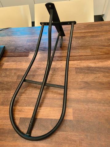 Zadeldrager Stubbs beschikbaar voor biedingen