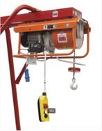 IORI DM500 lier/ / bouwlift / goederenlift / stellinglift, Zakelijke goederen, Machines en Bouw | Liften, Steigers en Ladders
