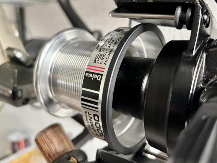 Daiwa Tournament Spoelrubbers, Sports nautiques & Bateaux, Pêche à la ligne | Carpes, Neuf, Moulinet, Enlèvement ou Envoi