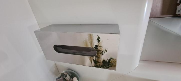 Zack 'Puro' tissuebox hoogglanzend, Huis en Inrichting, Woonaccessoires | Spiegels, Zo goed als nieuw, Rechthoekig, Ophalen