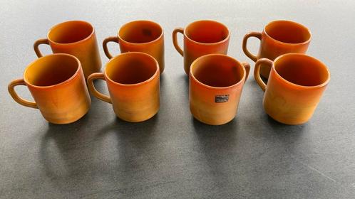 Retro tassen BP collectie - volcan, Huis en Inrichting, Keuken | Servies, Zo goed als nieuw, Ophalen