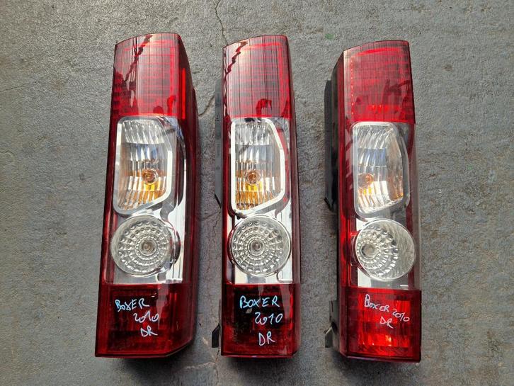 Feux arriere droit PEUGEOT BOXER CITROEN JUMPER 2010 feu, Autos : Pièces & Accessoires, Éclairage, Fiat, Peugeot, Enlèvement ou Envoi