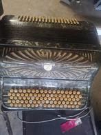 Accordeon, Muziek en Instrumenten, Accordeons, Ophalen, Gebruikt, Met koffer
