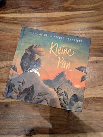 Kleine Pan - Marc de Bel met Jane Goodall beschikbaar voor biedingen