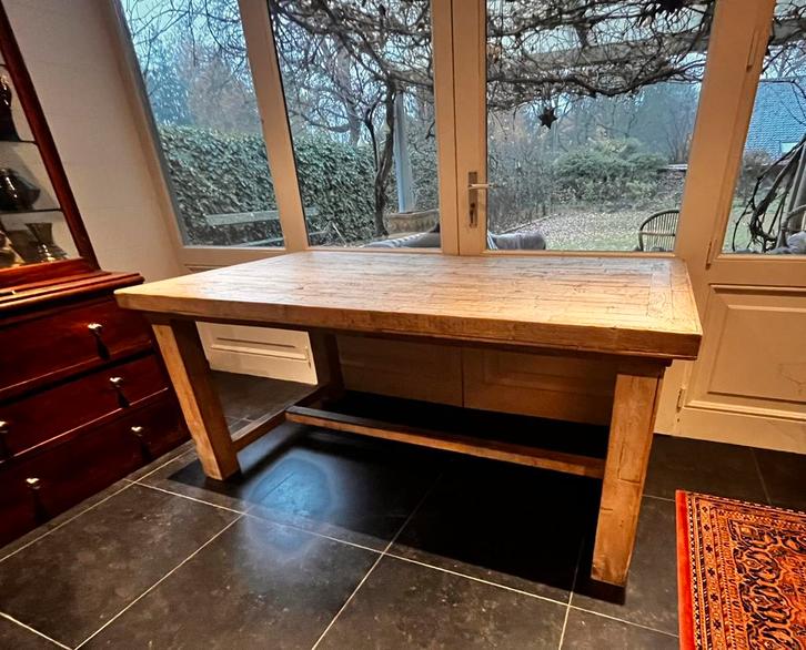 Houten robuuste tafel, Huis en Inrichting, Tafels | Eettafels, Gebruikt, 50 tot 100 cm, 150 tot 200 cm, Vijf personen of meer