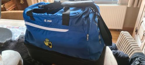 SK LIERSE UITRUSTING MAat M-- L nieuw 2015 222€ ipv 780€, Sport en Fitness, Voetbal, Nieuw, Maat L, Ophalen of Verzenden