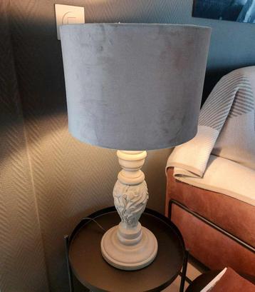 Lampe sur pied et abat-jour en velours super état beschikbaar voor biedingen