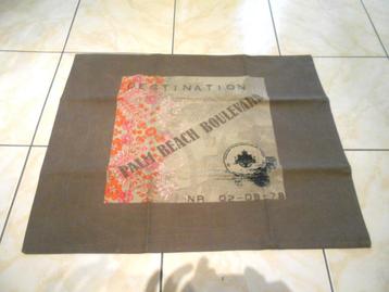 taie d'oreiller  Palm beach Boulevard  69 x 56 cm, Drap-housse ou Taie d'oreiller, Enlèvement ou Envoi, Une personne, Brun