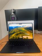 13inch macbook m3 2024, Computers en Software, Ophalen of Verzenden, Zo goed als nieuw