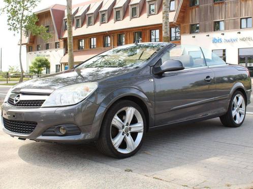 Opel Astra CABRIO 1.9 CDTi Cosmo LEDER PDC ALU18" (bj 2010), Auto's, Opel, Bedrijf, Te koop, Astra, ABS, Airbags, Airconditioning