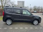 Fiat Doblo 2.0 JTD 1r Hoofdmotor 184000 km Carnet Fiat Airco, Auto's, Euro 5, Monovolume, Doblo, Bedrijf