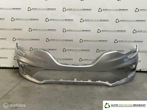 Voorbumper Renault Megane 4 NIEUW ORIGINEEL 620225094R, Auto-onderdelen, Carrosserie, Bumper, Voor, Gebruikt, Ophalen of Verzenden