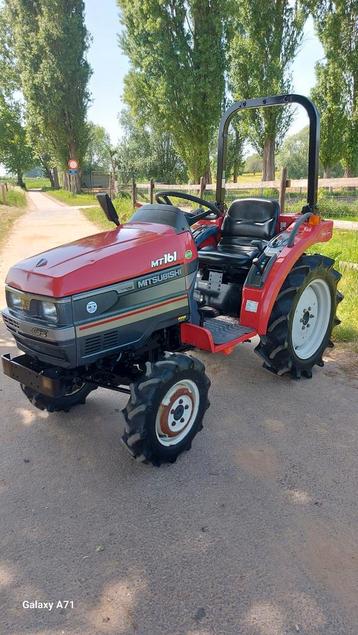 Minitractor mitsubishi 19pk 4x4 NIEUWSTAAT!, Enlèvement