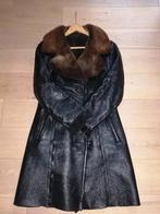 Leren jas/mantel met bontvoering / leather coat with fur, Enlèvement ou Envoi, Comme neuf