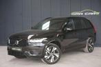 Volvo XC90 T8 AWD R Design Aut. -7 Zit-Nav-Pano-360c-Garanti, Auto's, Volvo, Gebruikt, 4 cilinders, 2980 kg, Bedrijf