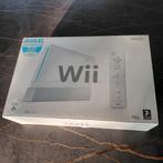 Volledige wii met toebehoren en spelletjes, Games en Spelcomputers, Spelcomputers | Nintendo Wii, Ophalen, Zo goed als nieuw, Met 3 controllers of meer