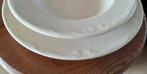 12 diepe borden, 12 platte, geen merkteken, kleine prijs, Uni, Assiettes(s), Enlèvement, Utilisé