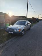 Mercedes W124 200 Oldtimer, Auto's, 4 deurs, Beige, Mercedes-Benz, Grijs