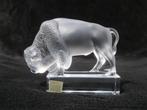 Lalique bizon, Ophalen