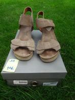 chaussure sandale cuir 38, Ophalen, Gedragen, Sandalen of Muiltjes