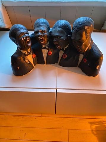 Plaasteren beeld "The Singers" beschikbaar voor biedingen