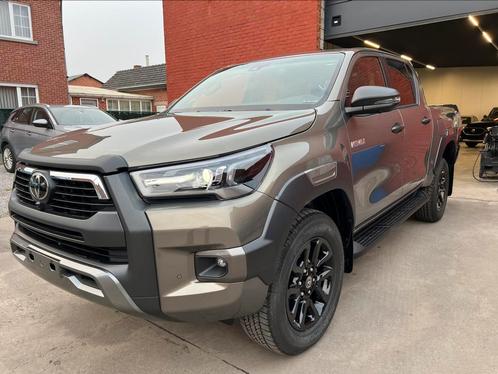 TOYOTA HILUX INVINCIBLE 2.8 D4D MHEV  204 PK AUTOMAAT 2025, Auto's, Toyota, Bedrijf, Hilux, Diesel, Euro 6, SUV of Terreinwagen