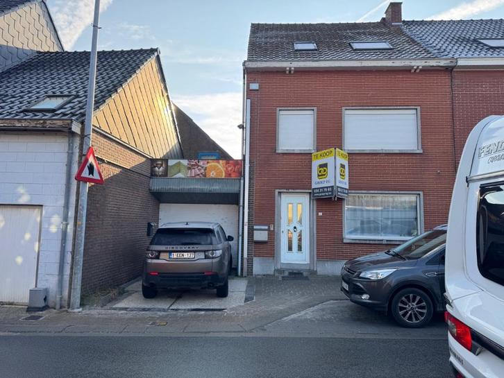Commercieel gebouw in Bever, Immo, Huizen en Appartementen te koop, Provincie Vlaams-Brabant, 200 tot 500 m², Tussenwoning, G