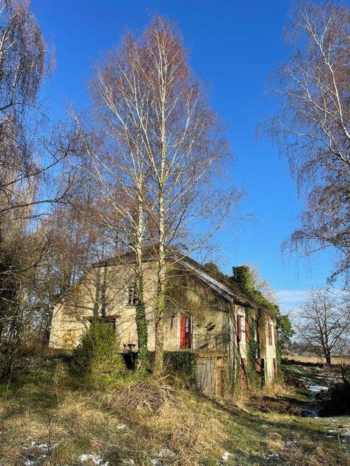 Vends ancien Moulin à Eau Authentique à Rénover Complètement, Immo, Étranger, France, Maison d'habitation, Village