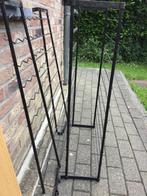 TWEE FLESSENHOUDERS TE BEVESTIGEN VOOR 15 EURO, Ophalen