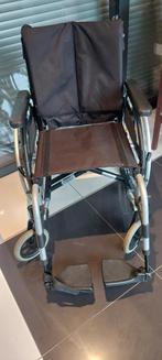 Chaise roulante pliable   / livraison possible, Ophalen of Verzenden, Zo goed als nieuw