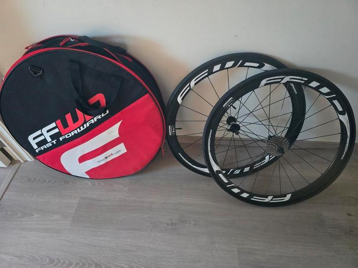FFWD carbon wielset / Banden + tas, Sports & Fitness, Cyclisme, Enlèvement