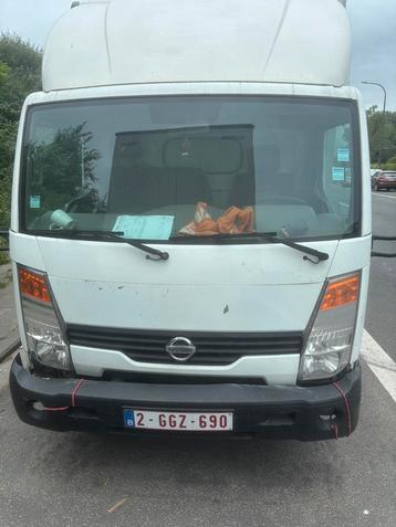 NISSAN CAPSTAR hayon 2013 beschikbaar voor biedingen