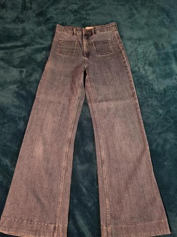 Bootcut yeans & other stories EUR29 high waist beschikbaar voor biedingen