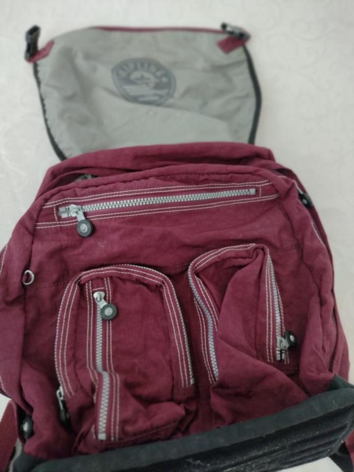 Bordeaux rugzak kipling, Handtassen en Accessoires, Tassen | Rugtassen, Gebruikt, Kipling, Ophalen of Verzenden