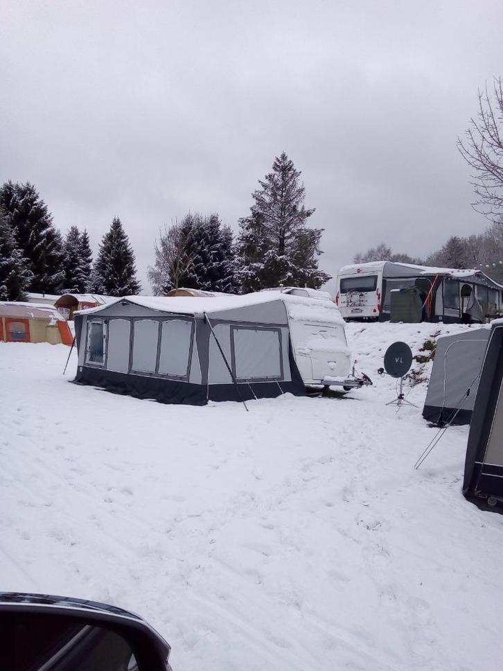 Voortent vier seizoenen, Caravans en Kamperen, Voortenten en Luifels, Gebruikt, Brand, Ophalen