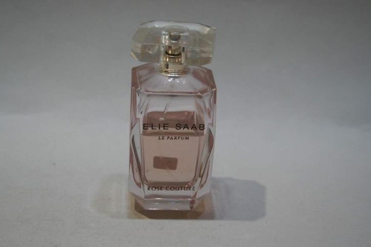 Elie Saab Rose Couture rest 2/3 van 90 ml EdT 100% origineel, Handtassen en Accessoires, Uiterlijk | Parfum, Gebruikt, Ophalen of Verzenden