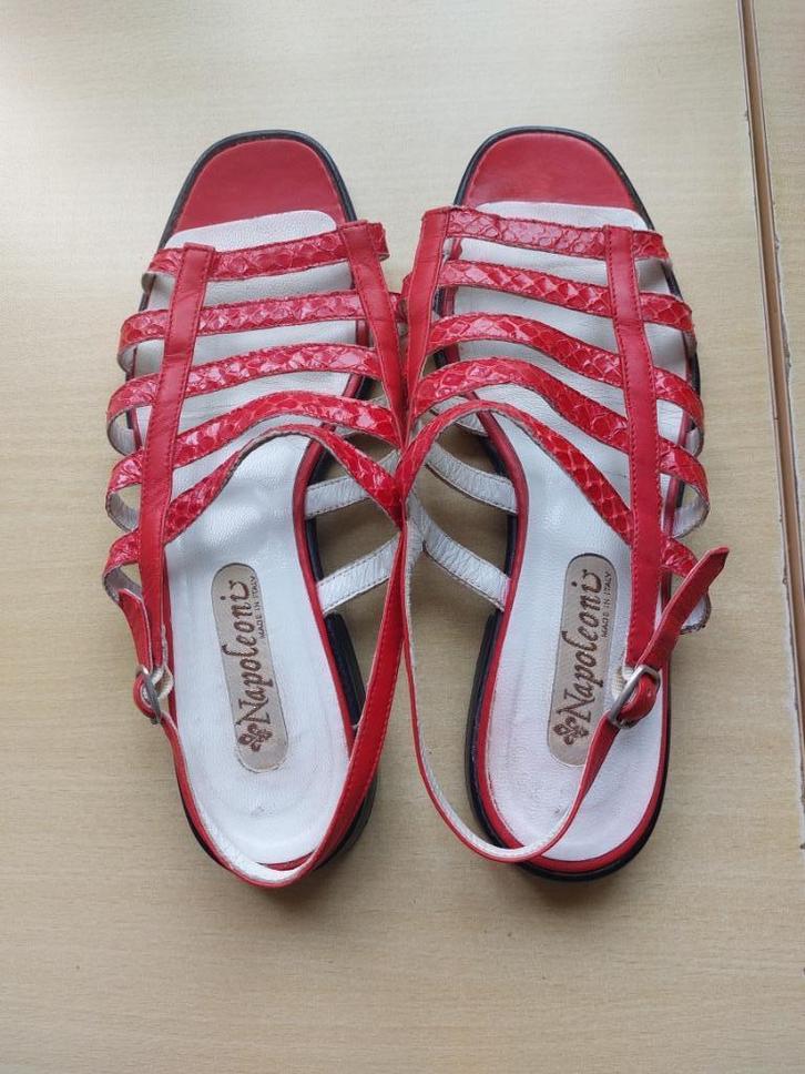 Sandales rouges, Kleding | Dames, Schoenen, Gedragen, Sandalen of Muiltjes, Rood, Ophalen